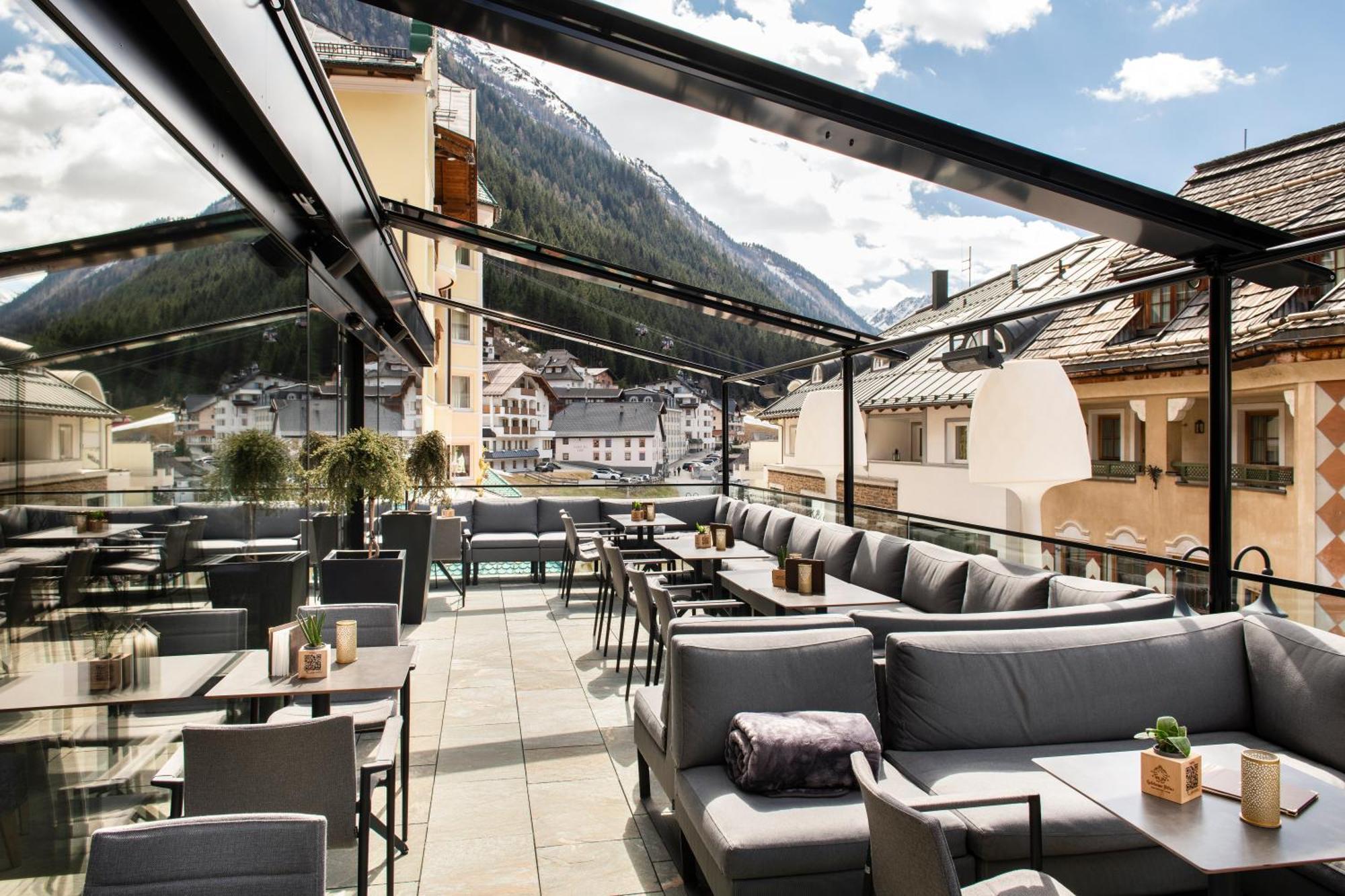 Hotel Goldener Adler - Im Sommer Silvretta Card Premium Inkludiert Ισγκλ Εξωτερικό φωτογραφία