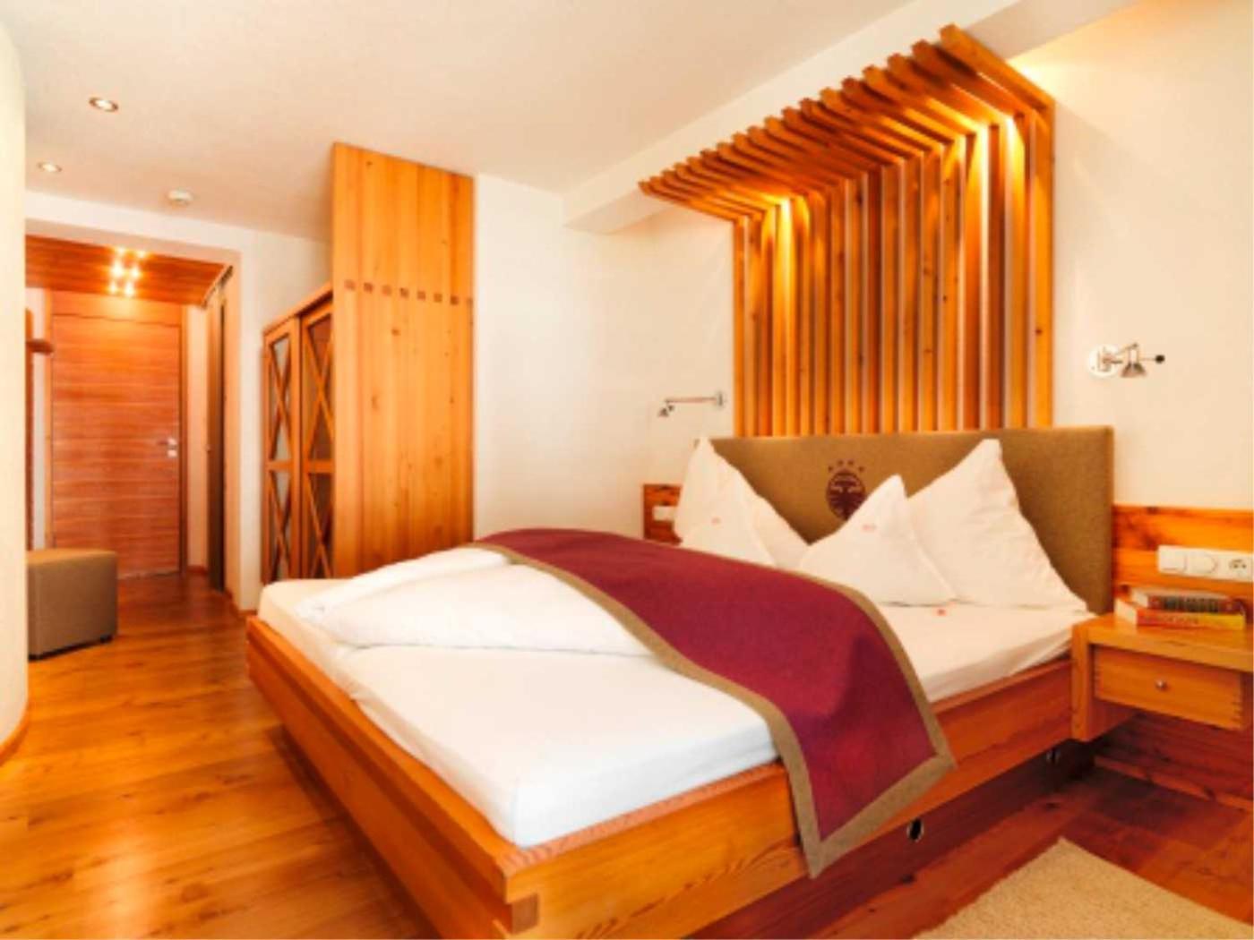 Hotel Goldener Adler - Im Sommer Silvretta Card Premium Inkludiert Ισγκλ Εξωτερικό φωτογραφία