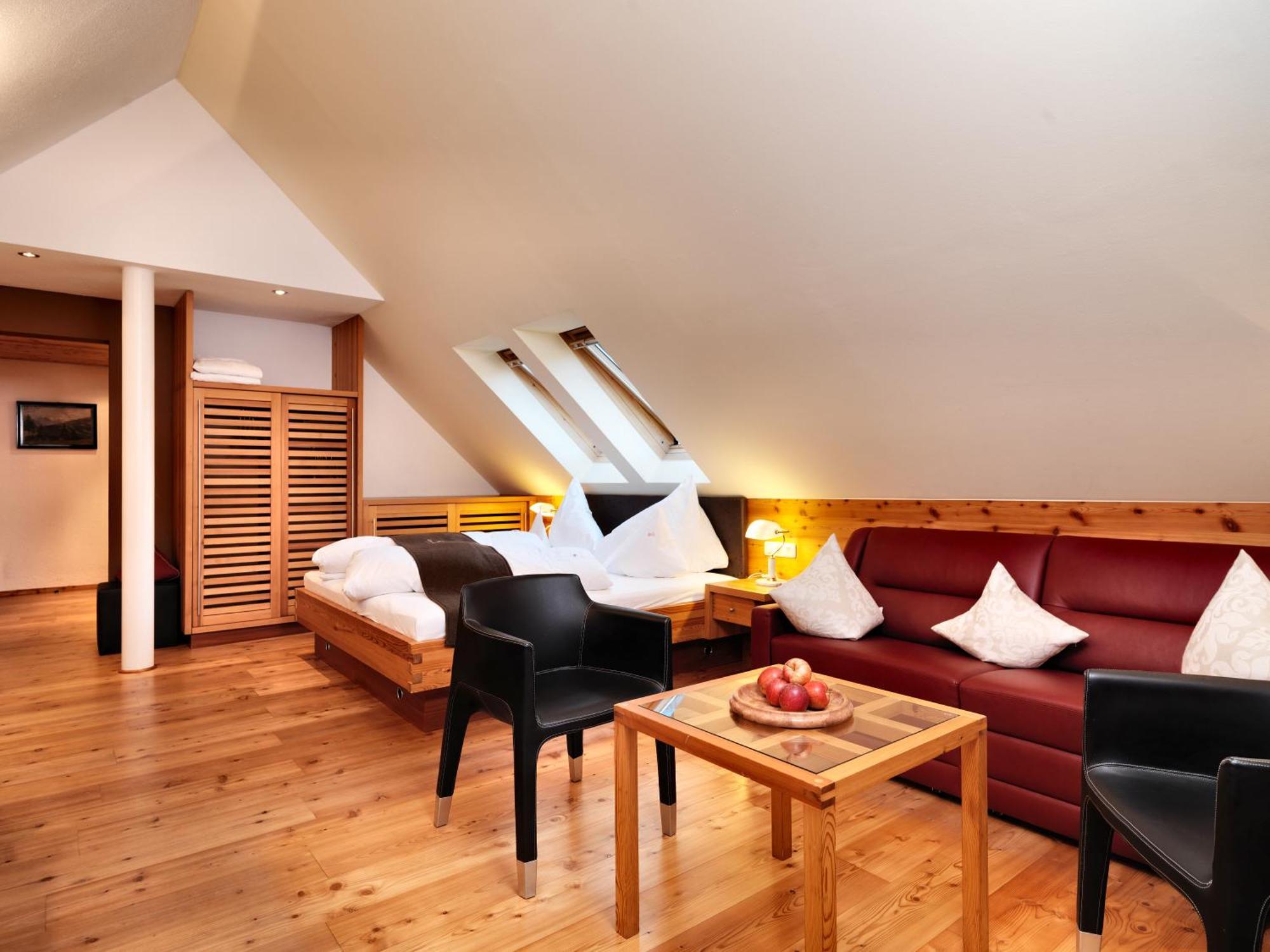 Hotel Goldener Adler - Im Sommer Silvretta Card Premium Inkludiert Ισγκλ Εξωτερικό φωτογραφία