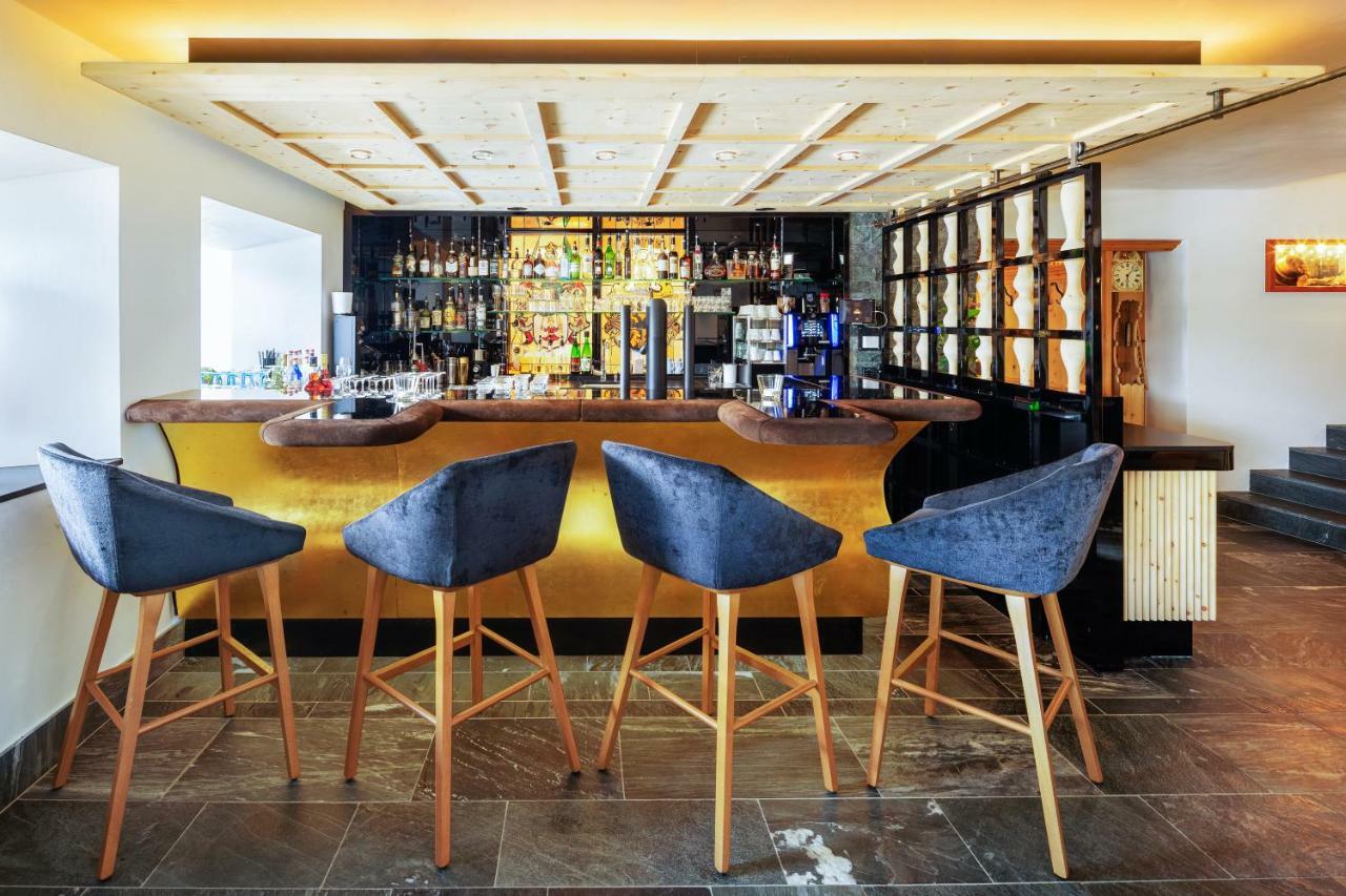Hotel Goldener Adler - Im Sommer Silvretta Card Premium Inkludiert Ισγκλ Εξωτερικό φωτογραφία